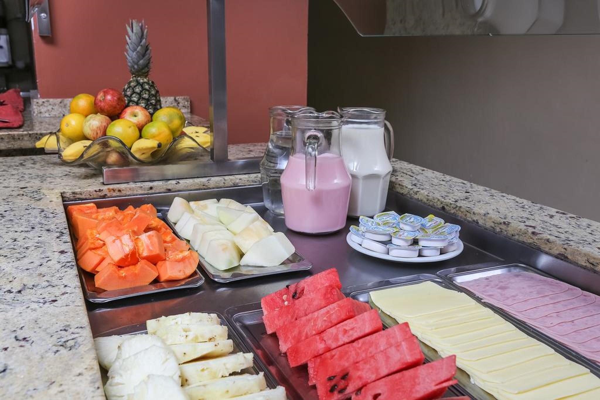 Hotel Express Maua Порту Алегри Екстериор снимка